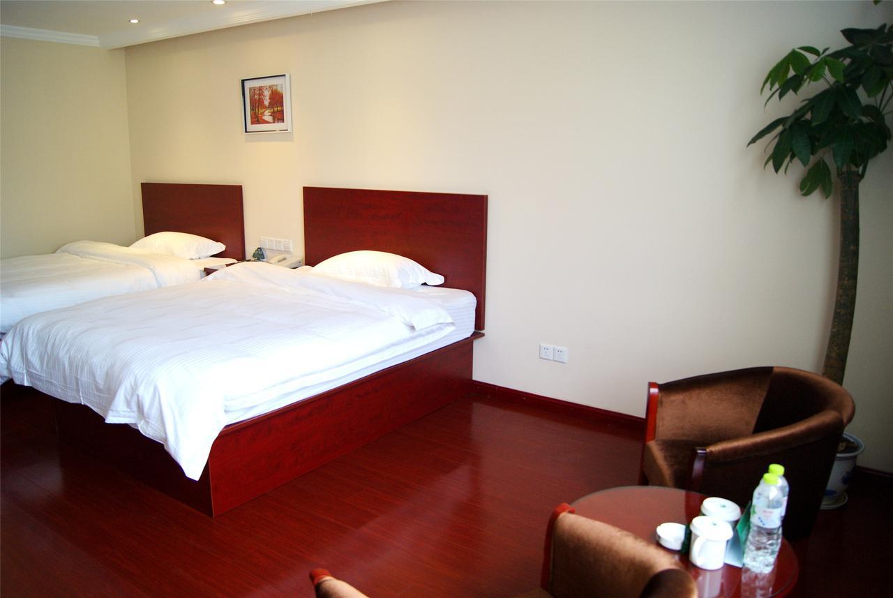Greentree Alliance Shandong Qingdao Huangdao Zhangyanshan Road Zhongyang Hotel Exterior foto