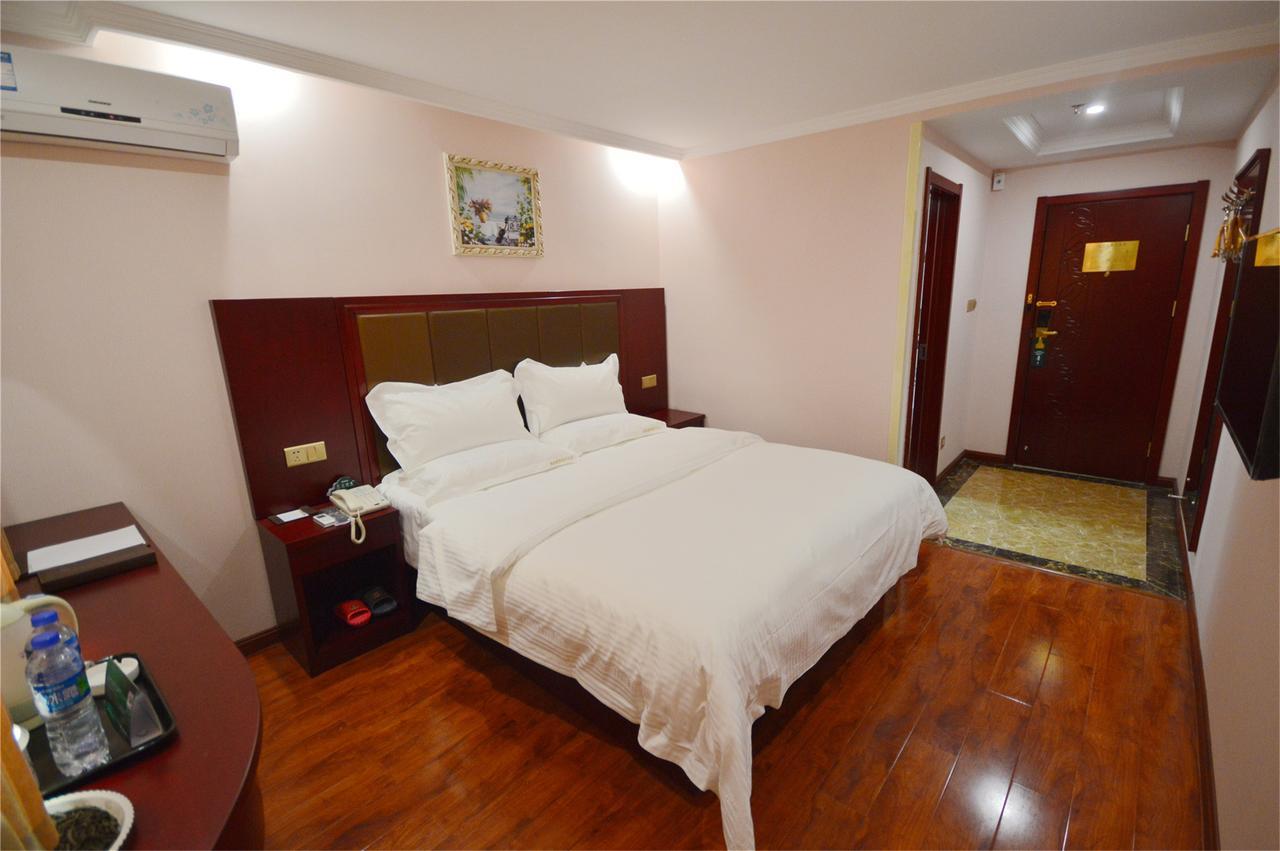 Greentree Alliance Shandong Qingdao Huangdao Zhangyanshan Road Zhongyang Hotel Exterior foto